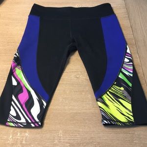 Fabletics cropped pants